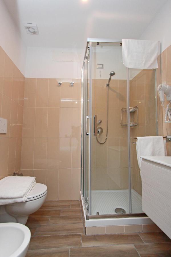 Vatican Gabriel Bed & Breakfast โรม ภายนอก รูปภาพ